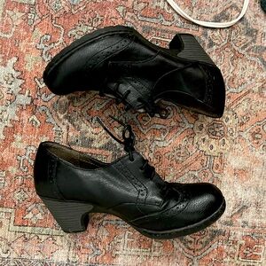 Black chunky heeled lace up shoes